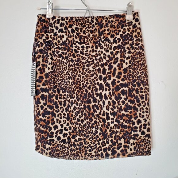 Haute Monde Leopard or Cheetah Print Skirt Size M New Micro-Mesh Lined Pull-on - Picture 2 of 6
